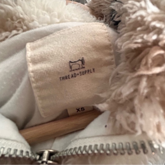 Thread & Supply Plaid Quarter-Zip Soft Sherpa Pullover Size XS - Picture 8 of 8